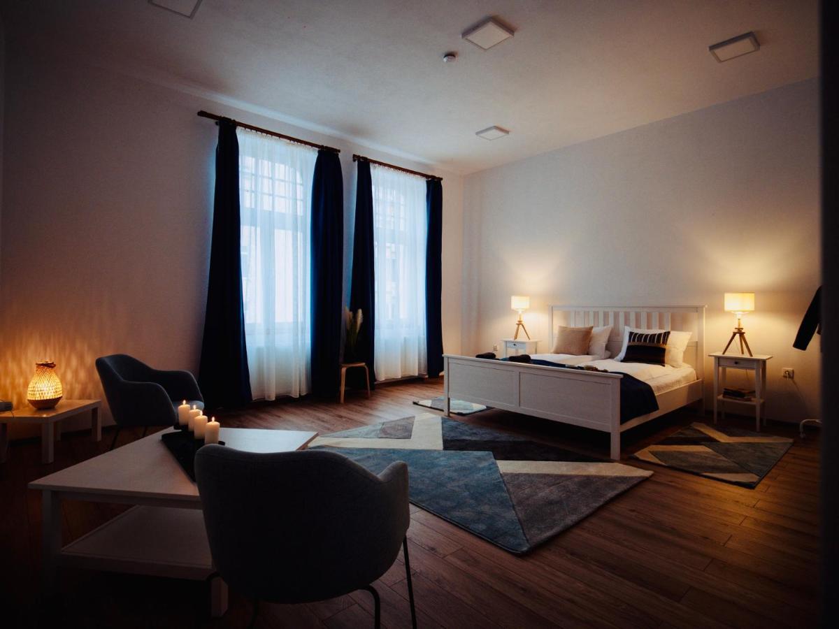 Zakarias Apartments Миеркуря Чук Екстериор снимка